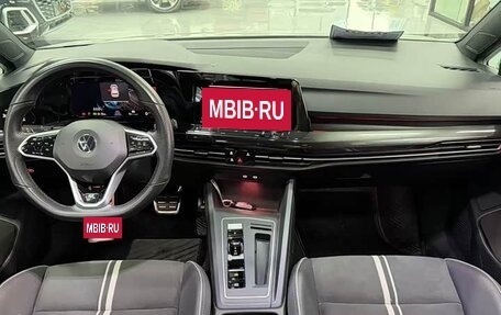 Volkswagen Golf VIII, 2022 год, 2 100 000 рублей, 7 фотография