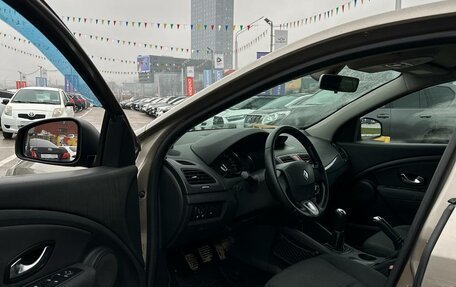 Renault Fluence I, 2011 год, 630 000 рублей, 7 фотография