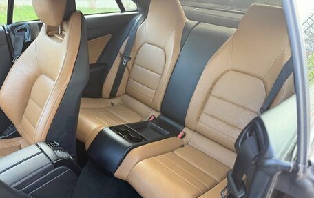 Mercedes-Benz E-Класс, 2011 год, 1 030 000 рублей, 19 фотография