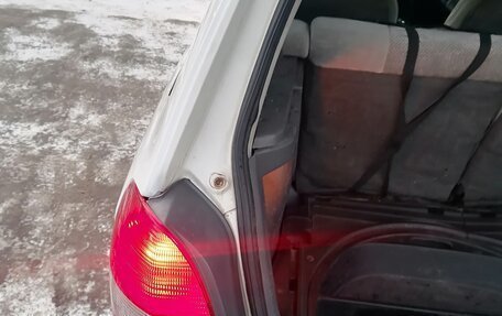 Mazda Familia, 1999 год, 195 000 рублей, 13 фотография