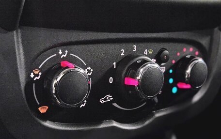 Renault Duster I рестайлинг, 2020 год, 1 030 000 рублей, 13 фотография