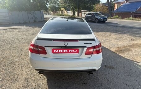 Mercedes-Benz E-Класс, 2009 год, 1 100 000 рублей, 7 фотография