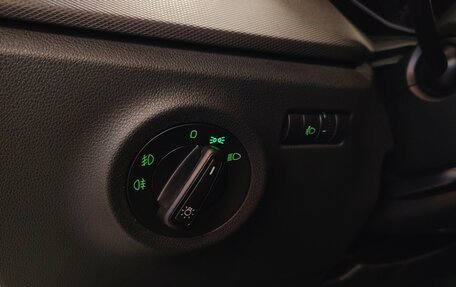 Skoda Rapid II, 2020 год, 1 350 000 рублей, 11 фотография