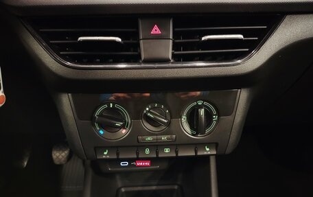 Skoda Rapid II, 2020 год, 1 350 000 рублей, 14 фотография