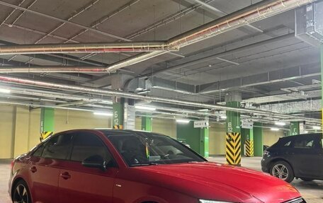 Audi A4, 2017 год, 2 200 000 рублей, 3 фотография