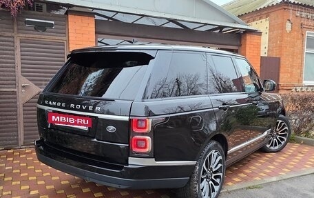 Land Rover Range Rover IV рестайлинг, 2016 год, 3 899 000 рублей, 2 фотография