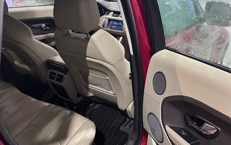 Land Rover Range Rover Evoque I, 2013 год, 2 350 000 рублей, 26 фотография