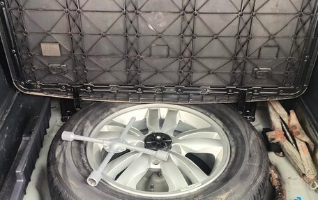 Hyundai Tucson III, 2008 год, 729 000 рублей, 13 фотография