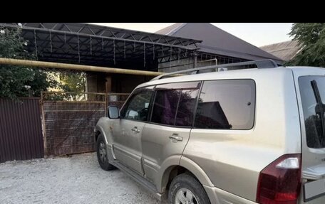 Mitsubishi Pajero III рестайлинг, 2004 год, 945 000 рублей, 2 фотография