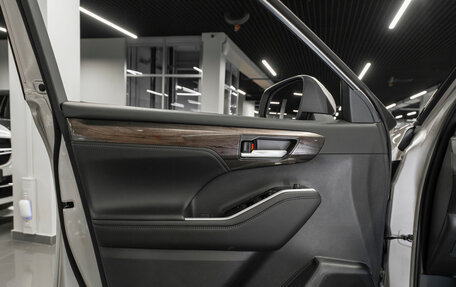 Toyota Highlander, 2025 год, 6 400 000 рублей, 17 фотография