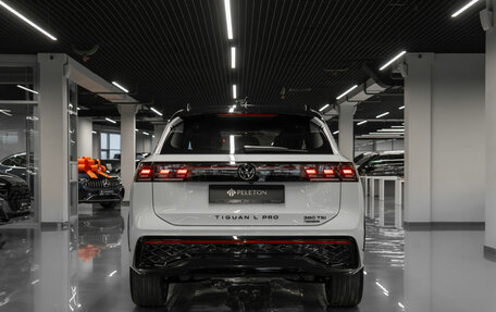 Volkswagen Tiguan, 2025 год, 5 145 000 рублей, 6 фотография