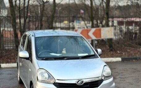 Daihatsu Mira e:S I рестайлинг, 2014 год, 560 000 рублей, 1 фотография