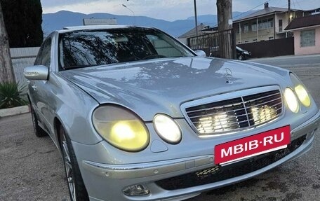 Mercedes-Benz E-Класс, 2003 год, 875 000 рублей, 8 фотография