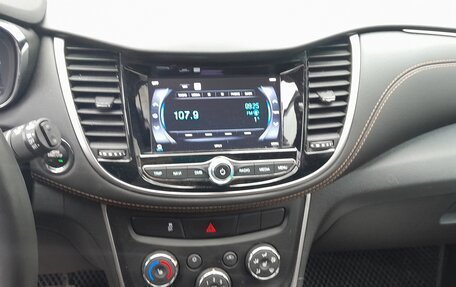 Chevrolet Trax, 2020 год, 1 850 000 рублей, 6 фотография