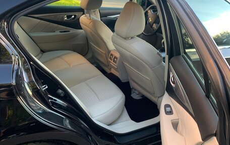 Infiniti Q50 I рестайлинг, 2015 год, 1 790 000 рублей, 6 фотография