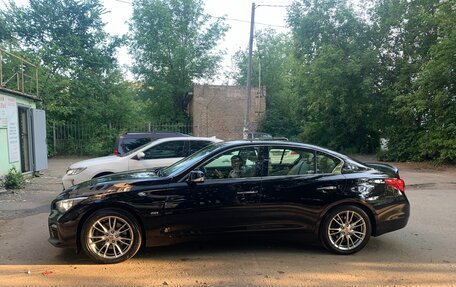 Infiniti Q50 I рестайлинг, 2015 год, 1 790 000 рублей, 13 фотография