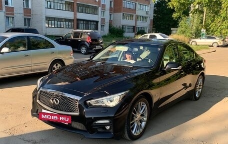 Infiniti Q50 I рестайлинг, 2015 год, 1 790 000 рублей, 14 фотография