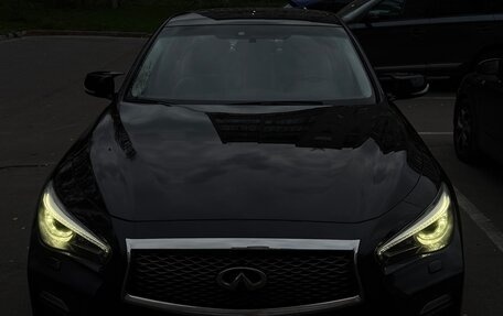 Infiniti Q50 I рестайлинг, 2015 год, 1 790 000 рублей, 19 фотография