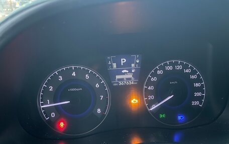 Hyundai Solaris II рестайлинг, 2013 год, 750 000 рублей, 13 фотография