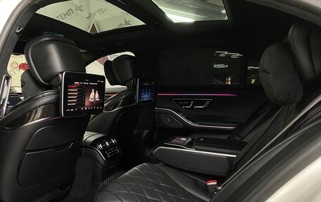 Mercedes-Benz S-Класс, 2020 год, 11 000 000 рублей, 26 фотография