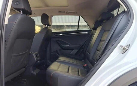 Volkswagen T-Roc I, 2021 год, 1 450 000 рублей, 7 фотография