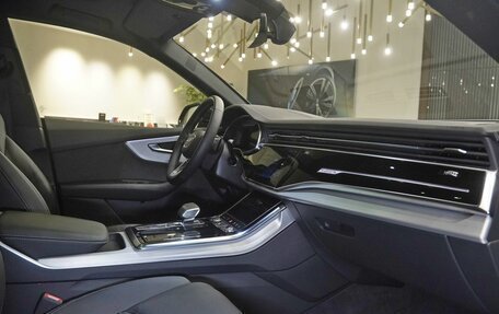 Audi Q8 I, 2023 год, 12 900 000 рублей, 26 фотография