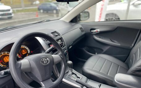 Toyota Corolla, 2012 год, 900 000 рублей, 10 фотография