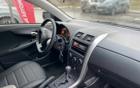 Toyota Corolla, 2012 год, 900 000 рублей, 21 фотография