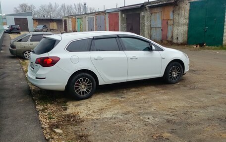 Opel Astra J, 2012 год, 790 000 рублей, 3 фотография