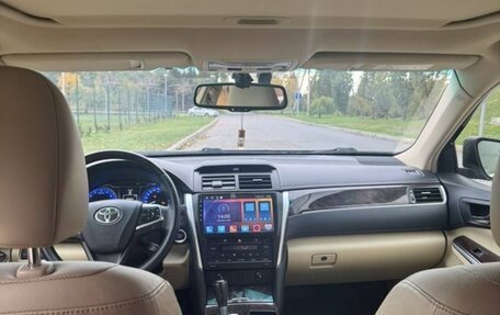 Toyota Camry, 2016 год, 1 953 000 рублей, 5 фотография