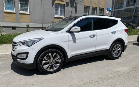 Hyundai Santa Fe III рестайлинг, 2013 год, 2 050 000 рублей, 1 фотография