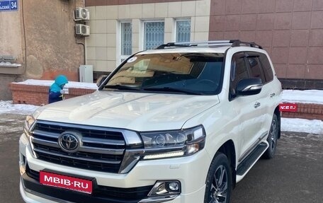 Toyota Land Cruiser 200, 2020 год, 8 500 000 рублей, 1 фотография