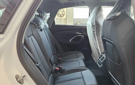 Audi Q5, 2025 год, 7 790 000 рублей, 9 фотография