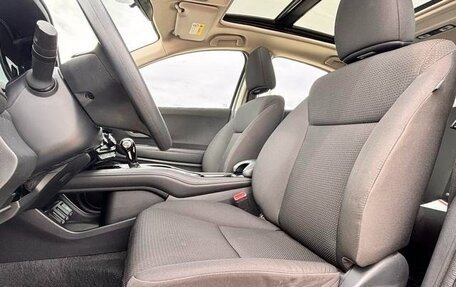 Honda Vezel, 2021 год, 1 722 000 рублей, 5 фотография