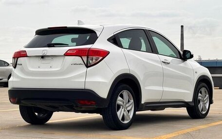 Honda Vezel, 2021 год, 1 722 000 рублей, 9 фотография