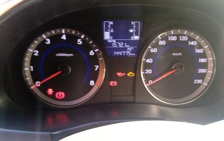 Hyundai Solaris II рестайлинг, 2015 год, 750 000 рублей, 3 фотография