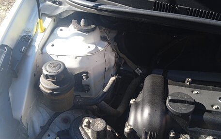 Hyundai Solaris II рестайлинг, 2015 год, 750 000 рублей, 10 фотография