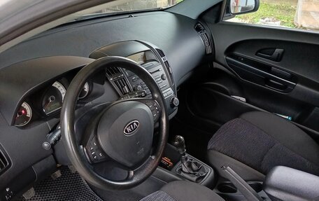 KIA cee'd I рестайлинг, 2008 год, 750 000 рублей, 3 фотография