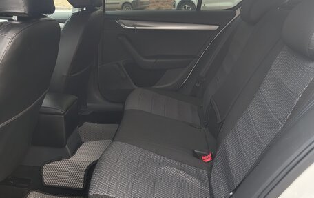 Skoda Octavia, 2015 год, 995 000 рублей, 10 фотография