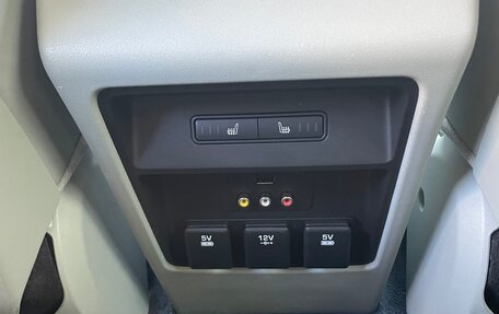 Land Rover Discovery Sport I рестайлинг, 2015 год, 2 499 000 рублей, 17 фотография