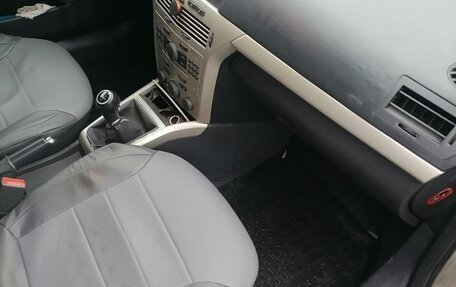 Opel Astra H, 2007 год, 290 000 рублей, 9 фотография