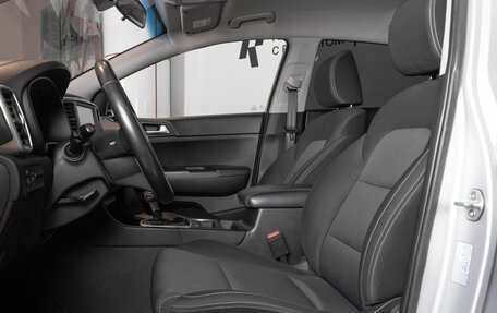 KIA Sportage IV рестайлинг, 2020 год, 2 290 000 рублей, 12 фотография