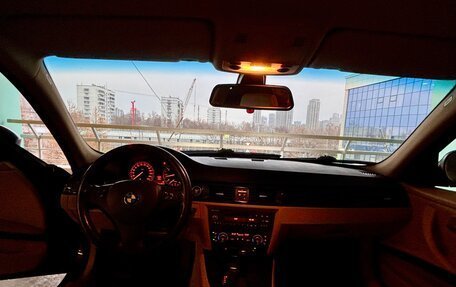 BMW 3 серия, 2009 год, 1 065 000 рублей, 13 фотография