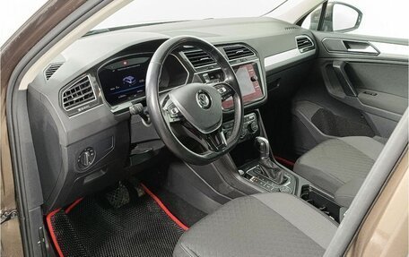 Volkswagen Tiguan II, 2017 год, 2 150 000 рублей, 9 фотография