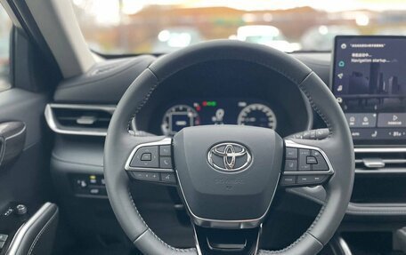 Toyota Highlander, 2025 год, 5 875 000 рублей, 18 фотография