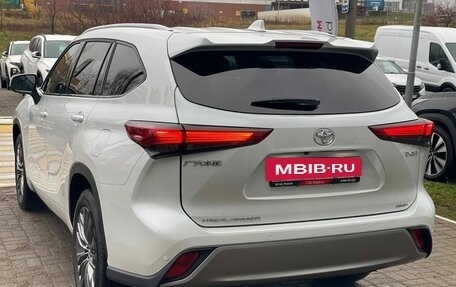 Toyota Highlander, 2025 год, 5 875 000 рублей, 7 фотография