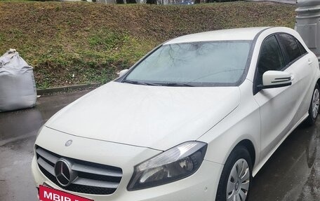 Mercedes-Benz A-Класс, 2013 год, 1 250 000 рублей, 2 фотография