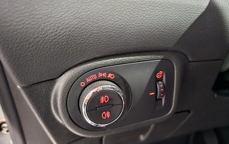 Opel Zafira C рестайлинг, 2012 год, 1 049 000 рублей, 10 фотография