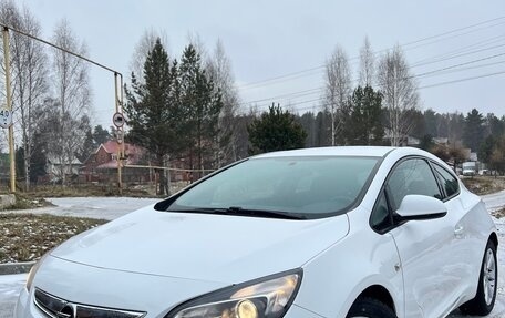 Opel Astra J, 2013 год, 890 000 рублей, 1 фотография