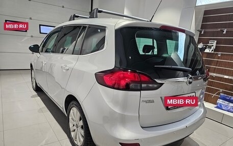 Opel Zafira C рестайлинг, 2012 год, 1 049 000 рублей, 6 фотография